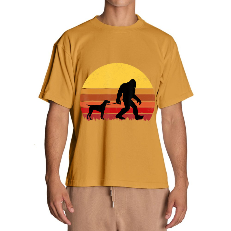 German Shorthaired Pointer Retro Dog Urban Heavy T-shirt by Konlasa6638 | Artistshot