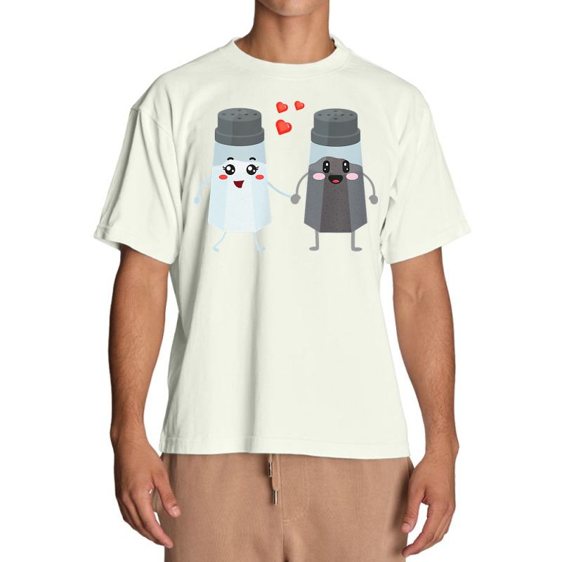 Salt And Pepper Shaker Couple Gift For Chefs And Cooks Urban Heavy T-shirt | Artistshot