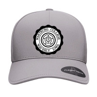 Wartburg Academic Seamless Cap | Artistshot