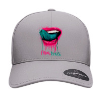 Falling In Reverse   Official Merchandise   Lips Pullover Hoodie Seamless Cap | Artistshot