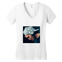 Kygo Women's V-neck T-shirt | Artistshot