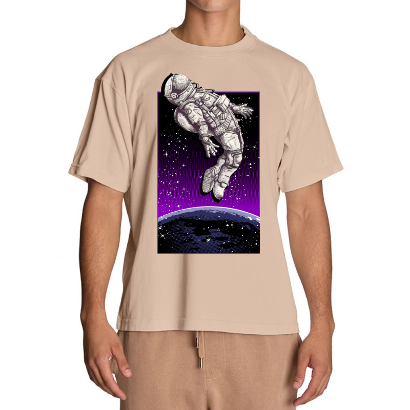 Aesthetic Spaceman Urban Heavy T-shirt | Artistshot