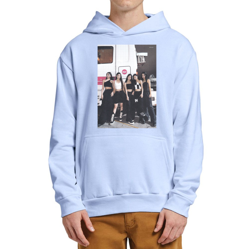 Newjeans Urban Pullover Hoodie | Artistshot