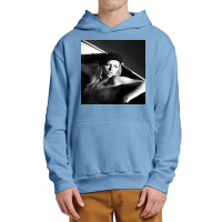 Kate Moss   Nude Topless Urban Pullover Hoodie | Artistshot