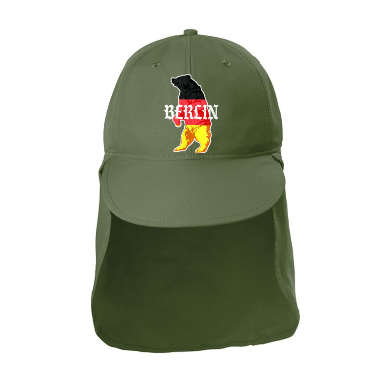 Berlin Bear Painted In The German Flag Vintage Typography Sun Shade Cap | Artistshot