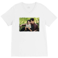 Kim Soo Hyun V-neck Tee | Artistshot