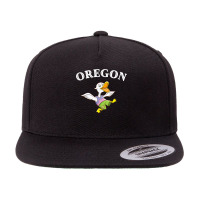 Eugene Oregon College Sports Vacation Souvenir Novelty Gift T Shirt 5 Panel Snapback Cap | Artistshot