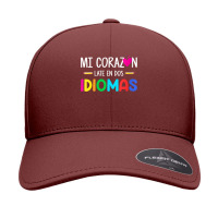 Womens Mi Corazon Late En Dos Idiomas, Bilingual Spanish Teacher V Nec Seamless Cap | Artistshot