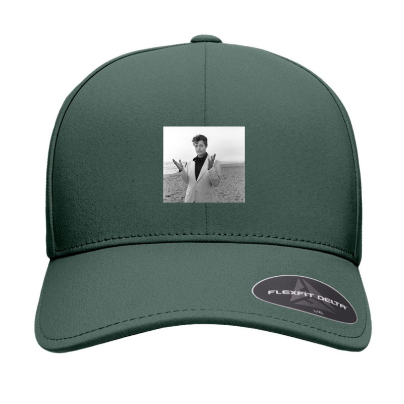 Marcello Mastroianni 02 Gift Seamless Cap | Artistshot