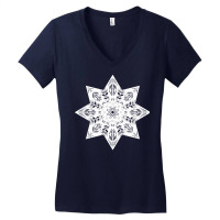 Mandala Art T  Shirt Mandala Magic Circle T  Shirt Women's V-neck T-shirt | Artistshot