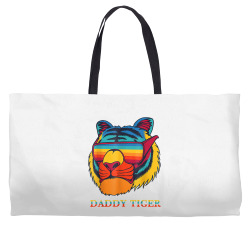 daddy tiger sunglasses vintage colorful tiger lovers t shirt Weekender Totes | Artistshot