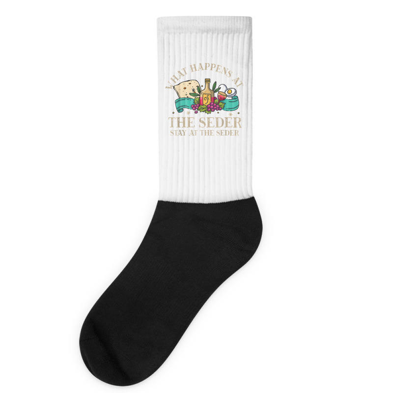 Passover What Happen At Seder Funny Seder Jewish Holiday T Shirt Socks | Artistshot