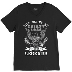 life begins at thirty 1986 the birth of legends V-Neck Tee | Artistshot