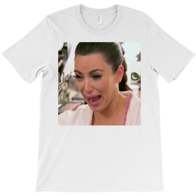 Kim Kardashian Crying [tw] T-shirt Designed By J.oshgro Bandot