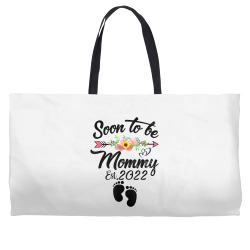 soon to be mommy 2022 mother's day first time mom pregnancy t shirt Weekender Totes | Artistshot