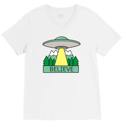 cool ufo sci fi t shirt V-Neck Tee | Artistshot