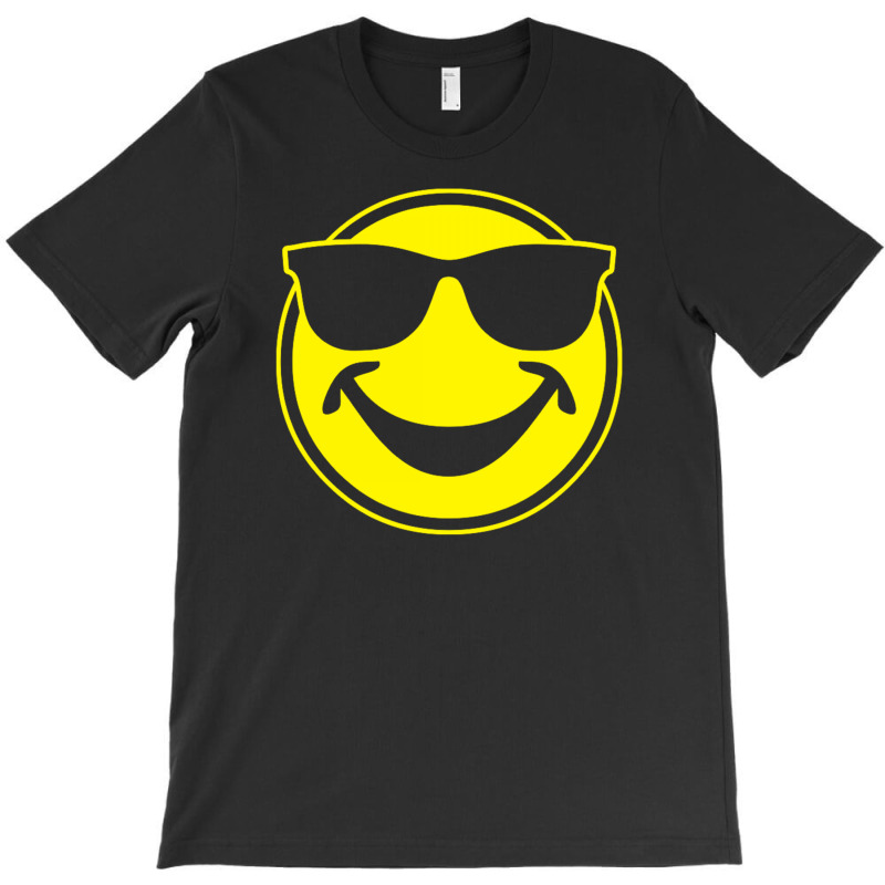 Cool Yellow Smiley Bro With Sunglasses T-shirt | Artistshot