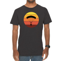 Vintage Retro Base Jumping Sky Diving Diver Gift Vintage T-shirt | Artistshot