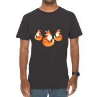 Three Little Foxes In Fox Family I Gift Vintage T-shirt | Artistshot