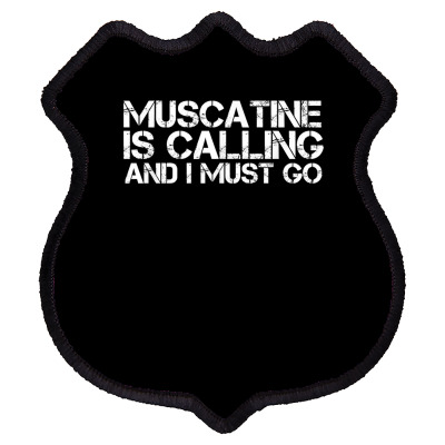 Muscatine Ia Iowa Funny City Trip Home Roots Usa Gift T Shirt Shield Patch Designed By Enigmaa