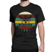 Bee Beekeeper Retro Vintage Beekeeping Honey Bees Queen Bee Gift 109 H Classic T-shirt | Artistshot