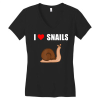 I Heart Snails Graphic Shirt For Slimy Snail Lovers Kids Tee Women's V-neck T-shirt | Artistshot