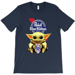 Baby Yoda Hugs Pabst Blue Ribbon Beer T-Shirt | Artistshot