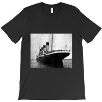 Kids The Titanic Setting Sail T-shirt | Artistshot