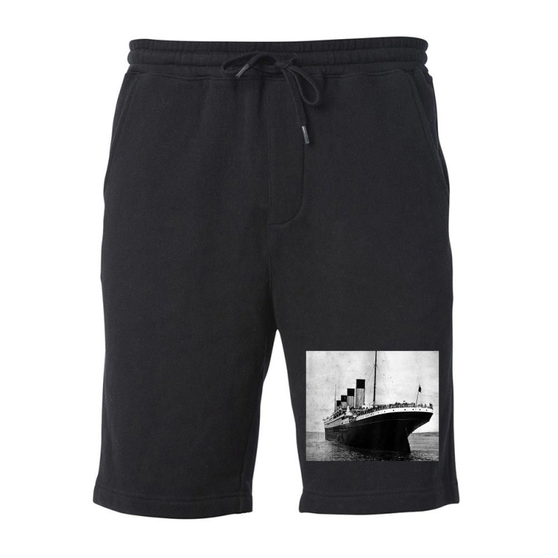 Kids The Titanic Setting Sail Fleece Short | Artistshot