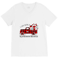 Respiratory Therapist Rt Valentines Buffalo Plaid Truck V-neck Tee | Artistshot