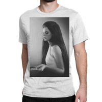 Lana Smooking Classic T-shirt | Artistshot