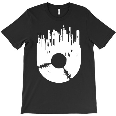 Vinyl Record With Grunge Cityscape T-shirt Designed By Lili Alamin