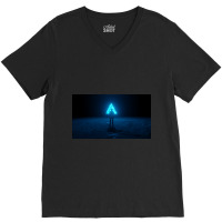 Triangle Light V-neck Tee | Artistshot