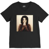 Bjork V-neck Tee | Artistshot