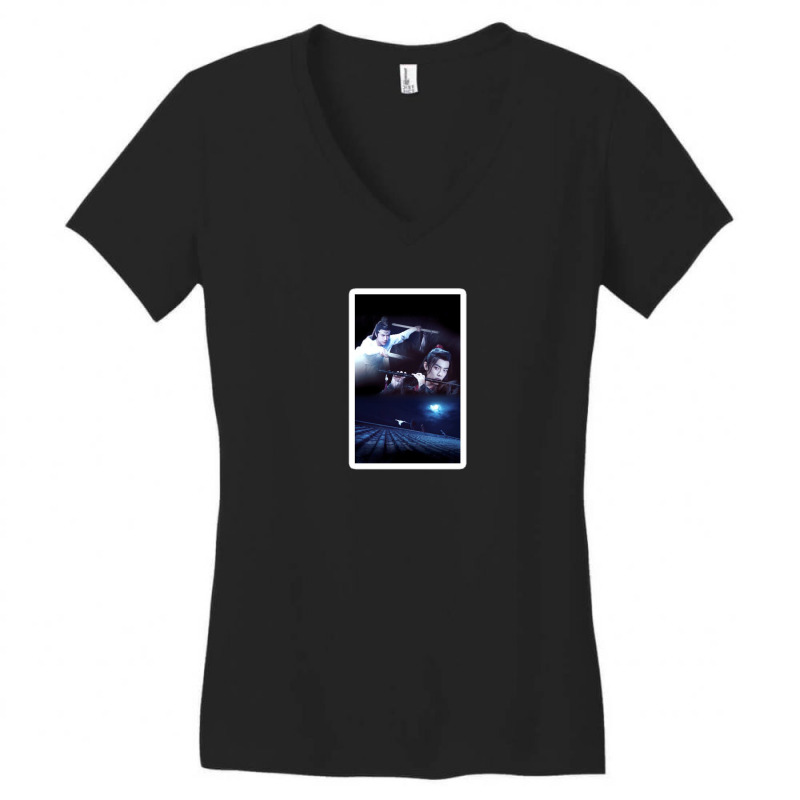 Maneskin Title Magazin 2021 Vanity Fair 81380758 Women's V-Neck T-Shirt by vebian33 | Artistshot