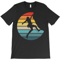 Bouldering T  Shirt Bouldering Silhouette On A Distressed Retro Sunset T-shirt | Artistshot