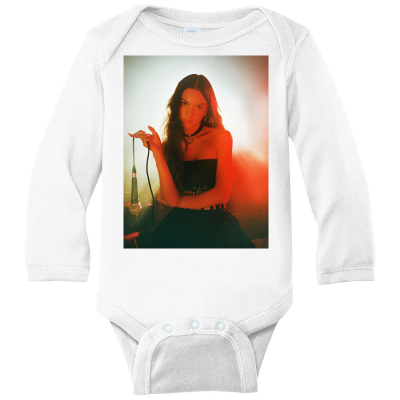 Olivia Is Singging Long Sleeve Baby Bodysuit | Artistshot