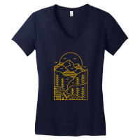 Wilderness Life Women's V-neck T-shirt | Artistshot