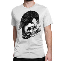 Fun Crow And Skeleton Shirt. Crow Eating Eye From A Skeleton T Shirt Classic T-shirt | Artistshot