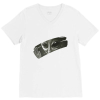 Alien Behind The Dirty Window V-neck Tee | Artistshot