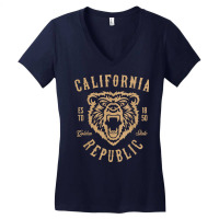 California Republic. Golden State California Grizzly Bear T Shirt Women's V-neck T-shirt | Artistshot