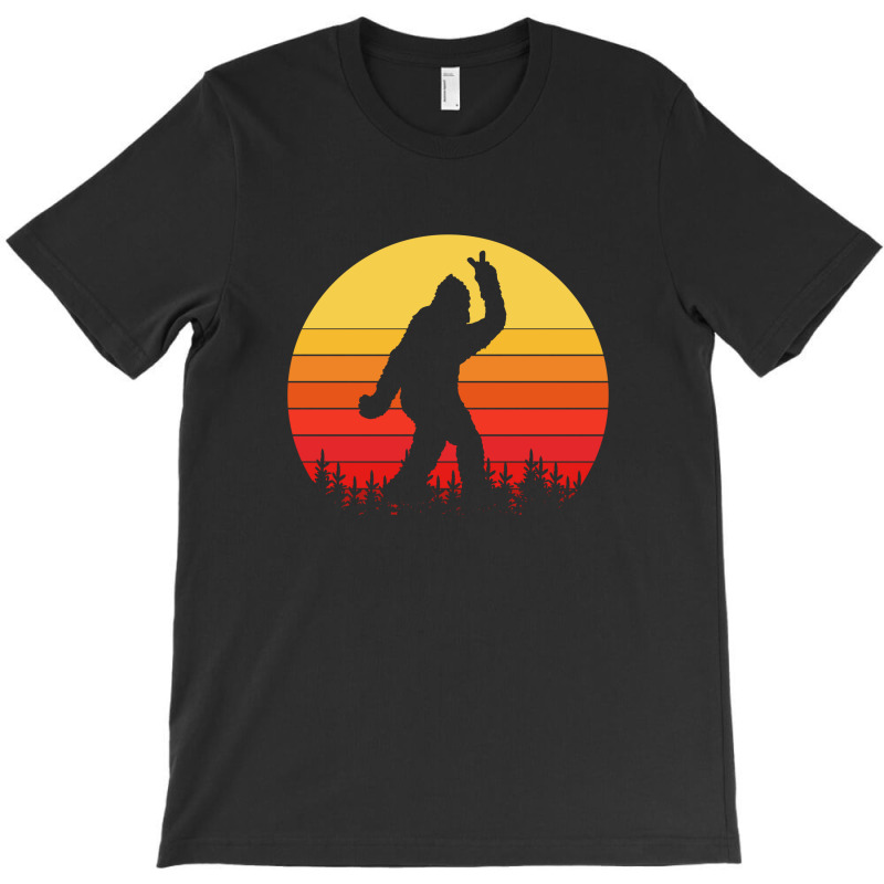 Bigfoot Peace Silhoette T-shirt | Artistshot