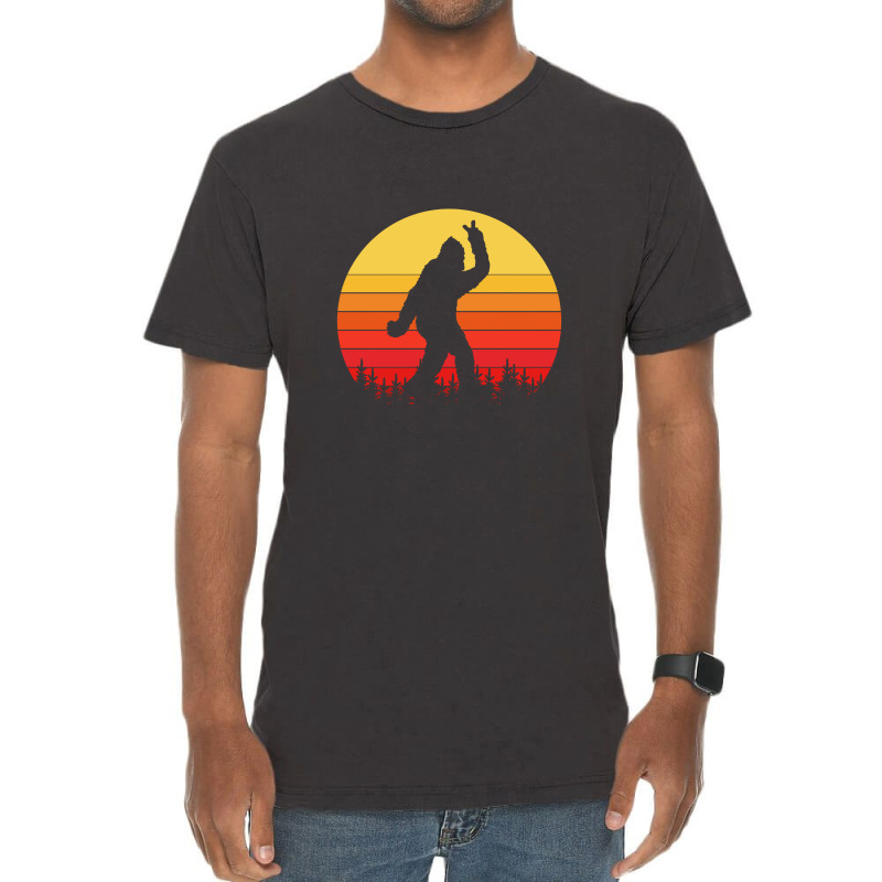 Bigfoot Peace Silhoette Vintage T-shirt | Artistshot