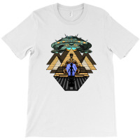 Alien Abduction Egyptian Pyramids T-shirt | Artistshot