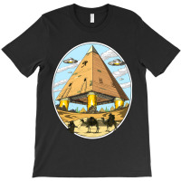 Hippie Alien Egyptian Pyramids 306 T-shirt | Artistshot