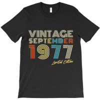 September 1977 Vintage Gift T-shirt | Artistshot