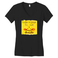 Smile Women's V-neck T-shirt | Artistshot