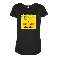 Smile Maternity Scoop Neck T-shirt | Artistshot