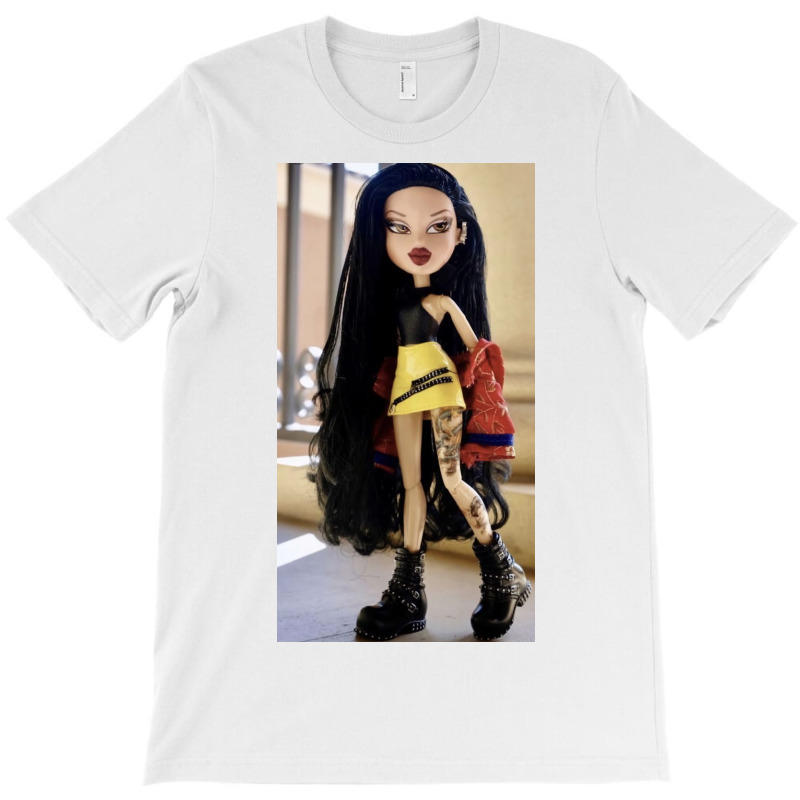 Bratz Casual T-Shirt by Kelly S | Artistshot