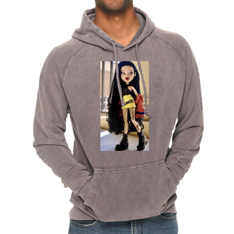 Bratz Casual Vintage Hoodie by Kelly S | Artistshot